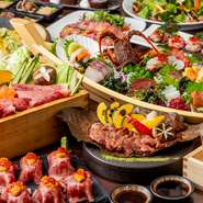 野菜をふんだんに使用した体に優しい料理は、女性に人気。チーズフォンデュやピザなど、見た目にも鮮やかな料理が並ぶ『女子会・合コンコース』があるのも魅力です。楽しい会話に時が経つのも忘れてしまいそう。