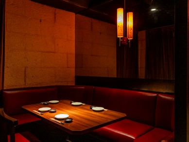 Luxuryなプライベート空間で絶品料理をご堪能下さいませ