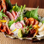 漁港直送鮮魚のお刺身　5点盛り