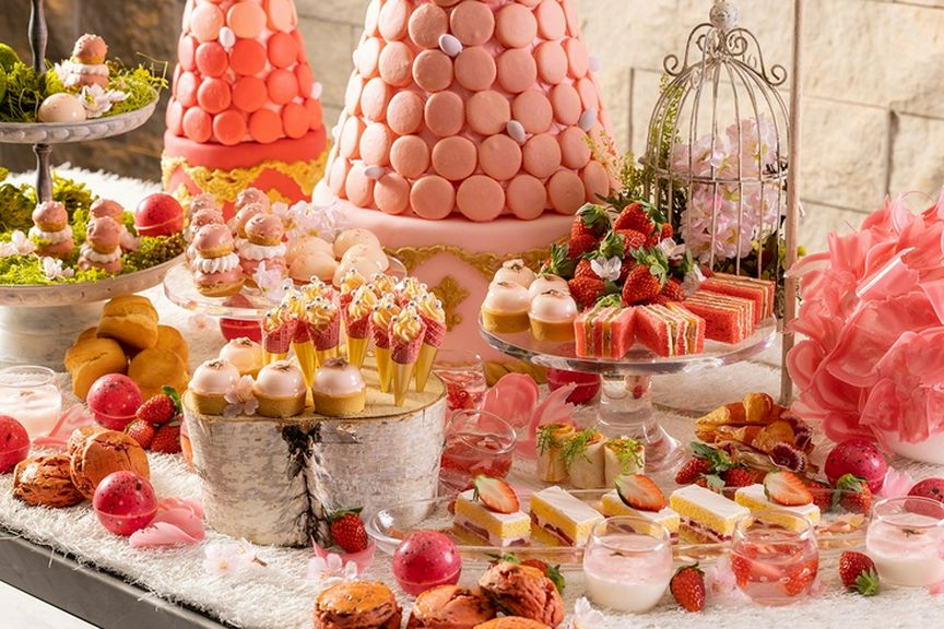 桜といちごのピンクブロッサムアフタヌーンティー