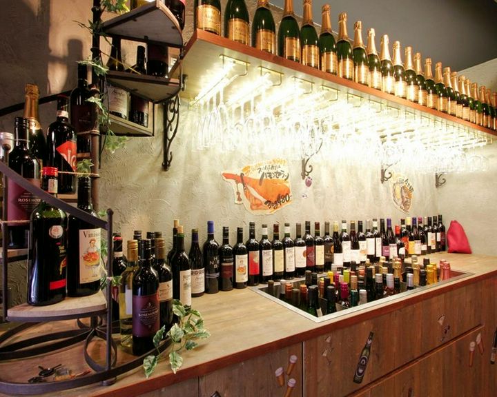 ワイン70種&ビール【時間無制限】飲み放題1990円〜