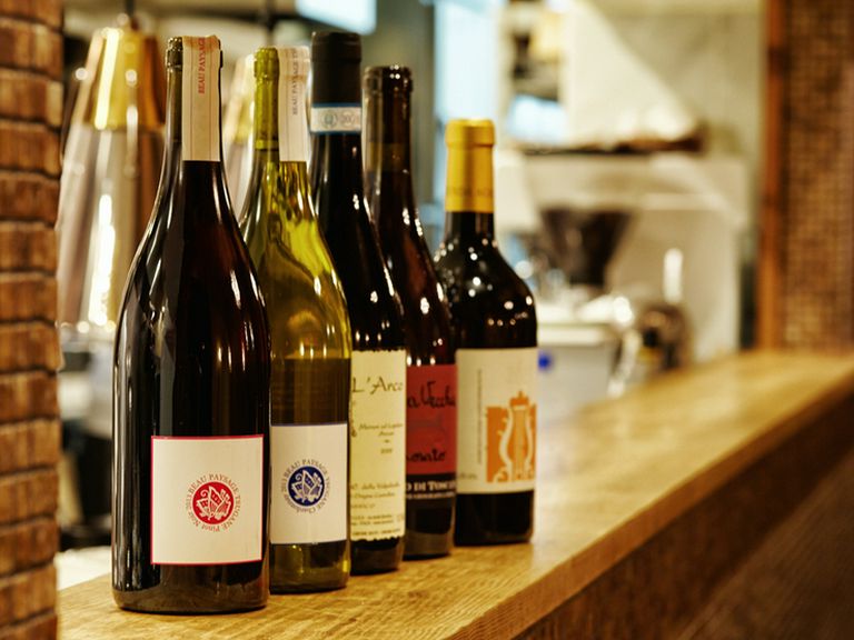 美味しいものを選ぶと自ずと自然派ワインが多くなるそう
