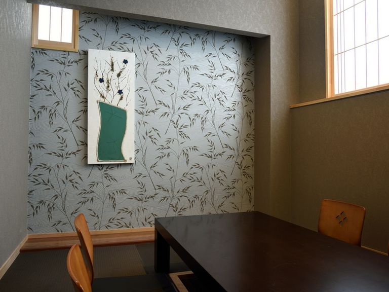 多くの場面で利用できる、2種類の個室と大部屋