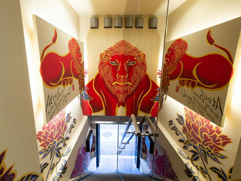 木村英輝氏によって描かれた壁画