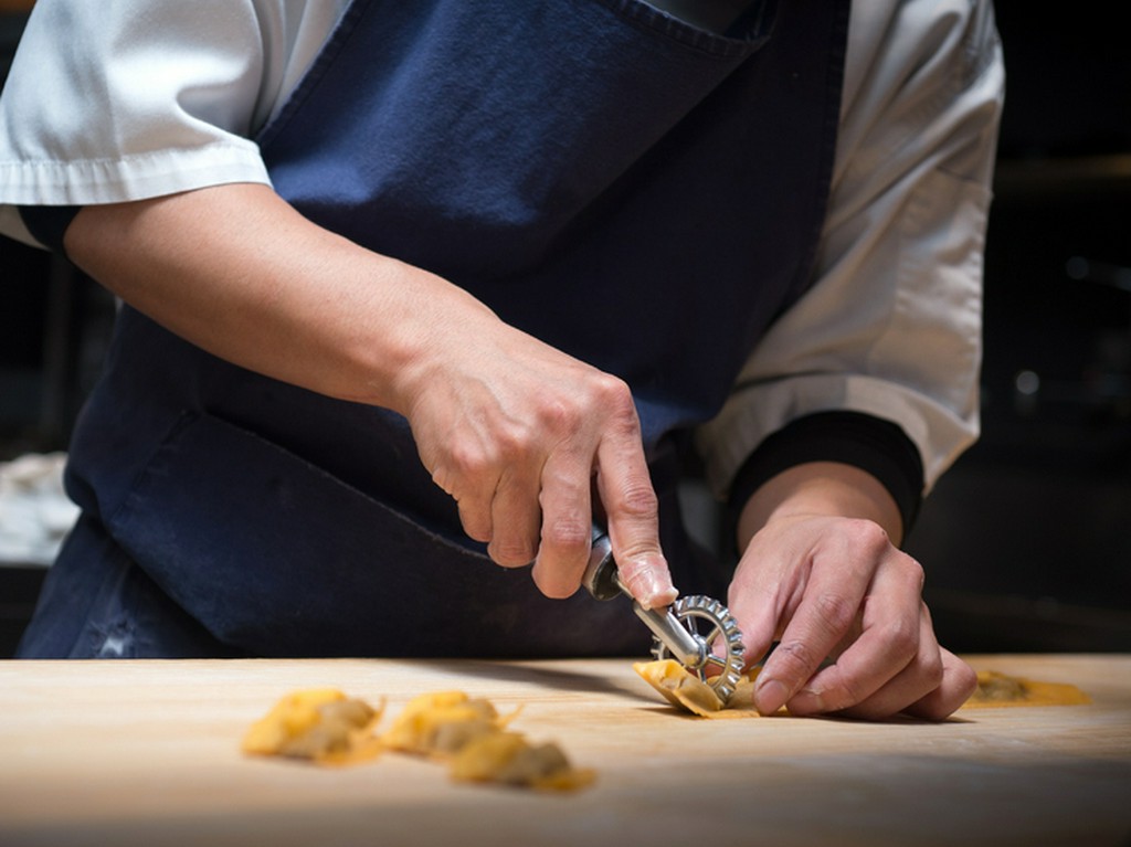 イタリアの名店仕込みのキレの良いパスタを