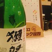 グラス　500円　　1合燗　800円