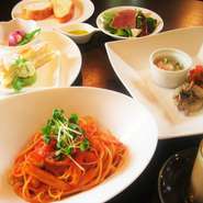 Aプランツォ（1200円）での席の予約はできません。ご来店者全員がプランツオサルーテ（１8５０円）以上のご注文となり、13名様以上はBランチ（2500円）以上の注文となります。