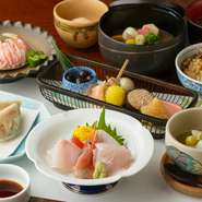 四季折々の食材と共に、石川県の郷土料理でもある『治部煮』も並びます。金沢を味わい尽くすために考えられた会席御前。
