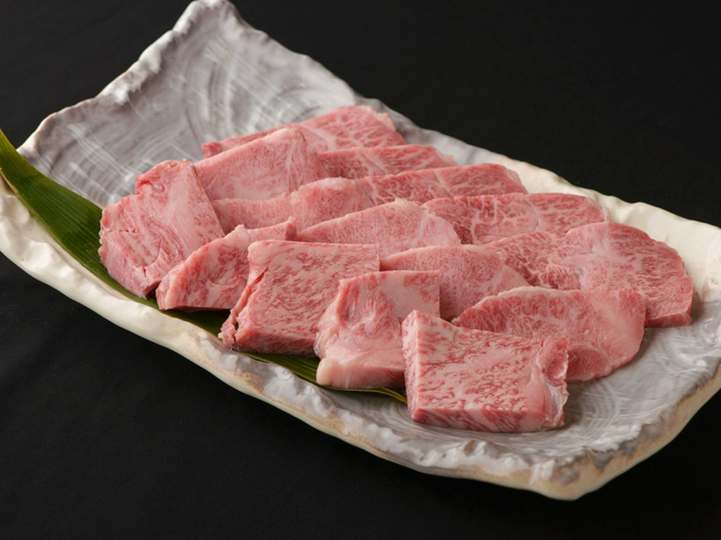 部位ごとに異なる味を食べ比べ『能登牛特選盛り』