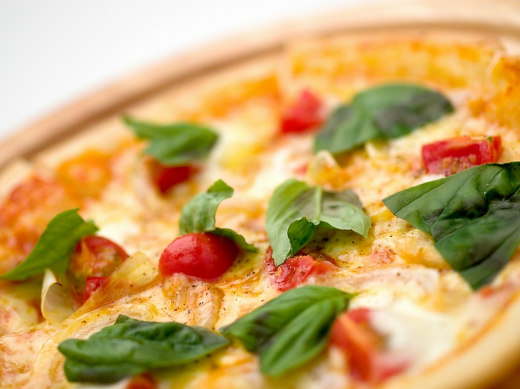 サクサクの食感が楽しい『生地を楽しむシンプルマルゲリータ』