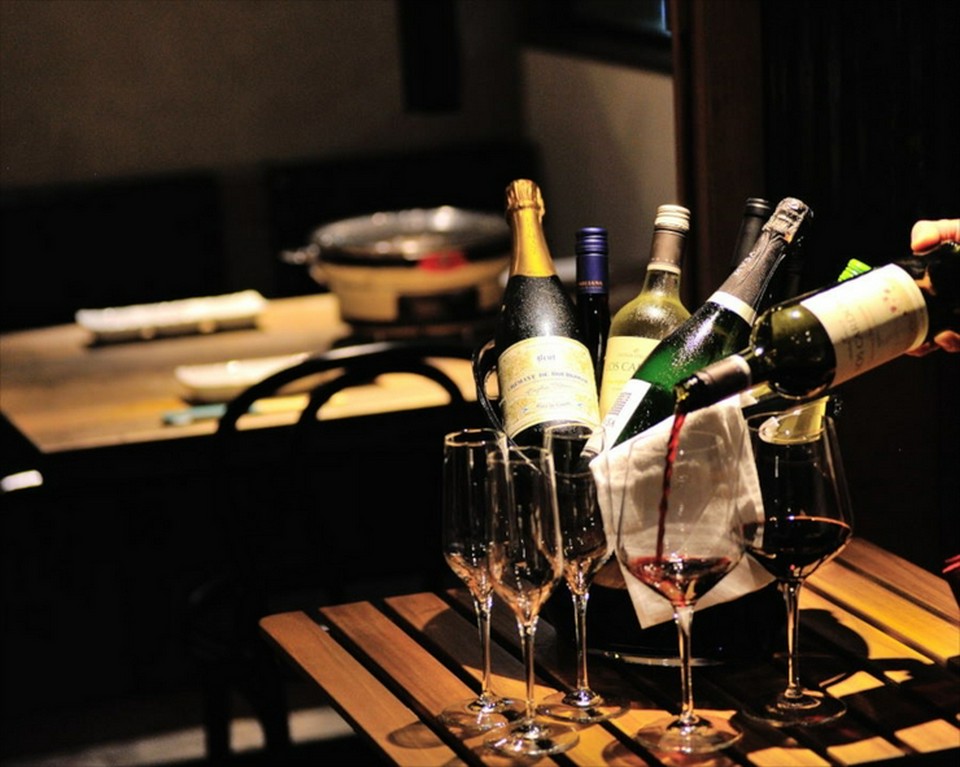 美味しい仙台牛焼肉とワインと共に