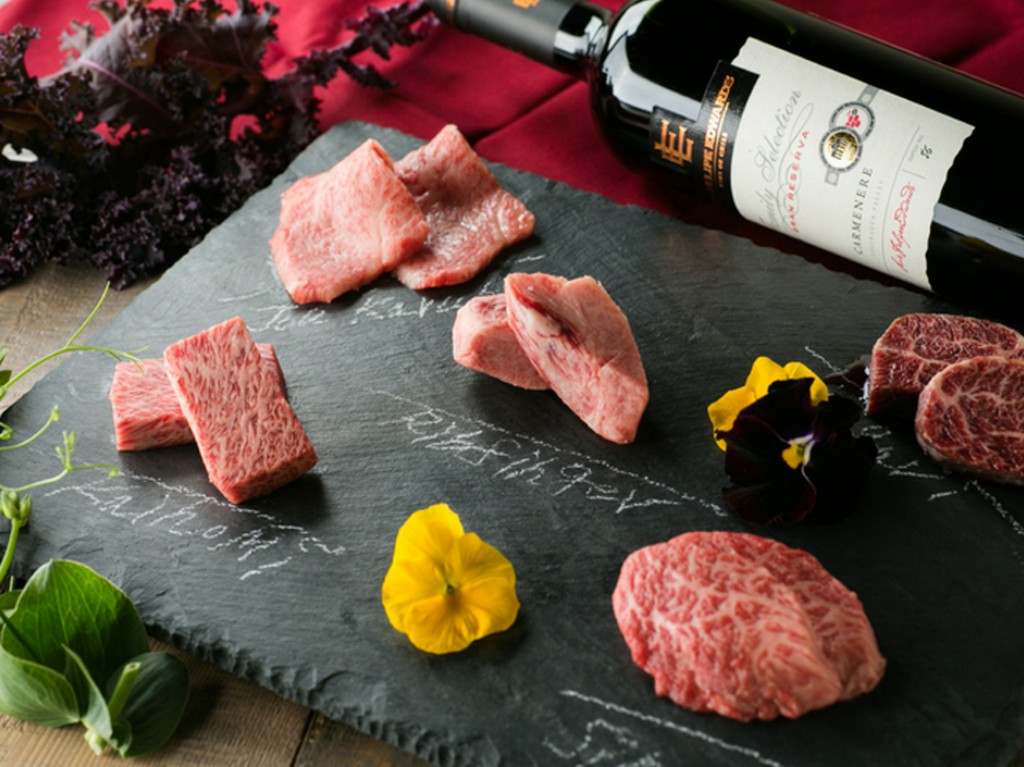 国分町で焼肉デート。大人気!!