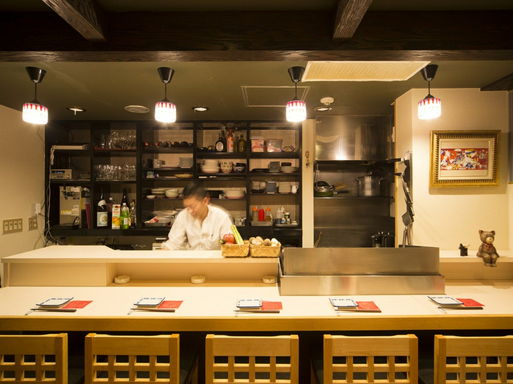 会社帰りにふらっと寄って美味しい料理とお酒で良い時間を