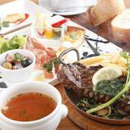 メインは6種類から選べ、前菜とスープのついたお得なコース。その時の仕入れに合わせて前菜やスープは変わります。