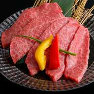 よりお肉の味を楽しんでいただけます！
やっぱり塩とわさびがおススメ！
1人でも3～4人前ペロッと食べるお客様多数！