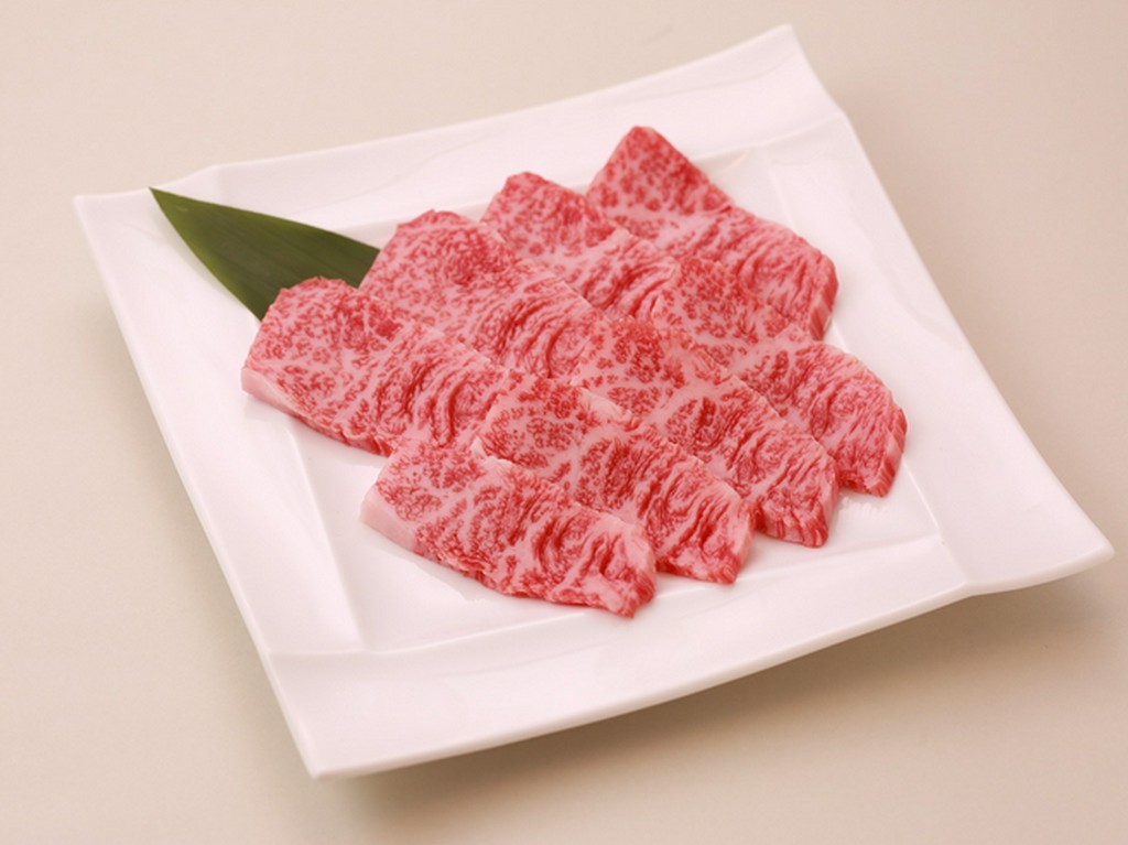 適度な脂身で柔らかい肉質の『深谷牛カルビ』