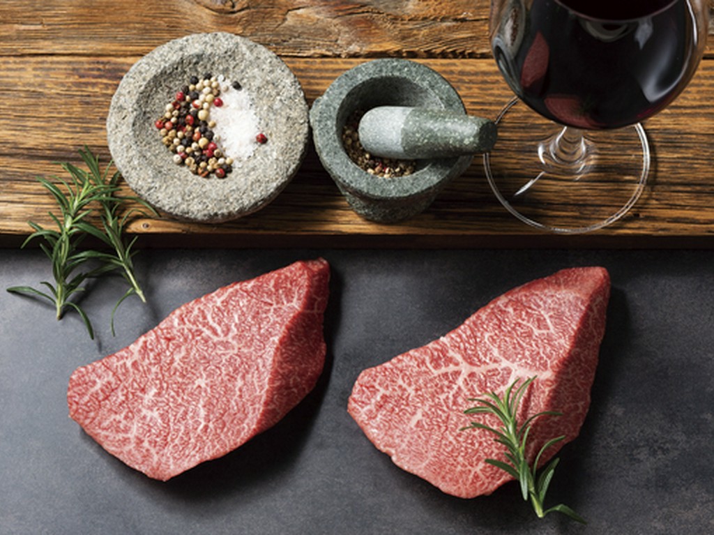 肉本来の旨みを味わえる、お店自慢の上質な牛肉