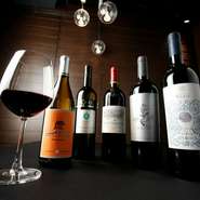 本当の美味しさを教えてくれる、ソムリエ厳選のワイン