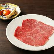 当店の看板メニューである和牛【鹿児島黒牛】の希少部位など贅沢なコースをご用意いたしました｡