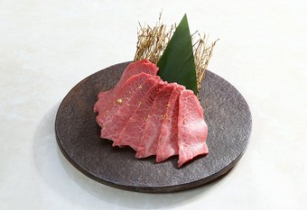 ゆったりと上質なお肉をお楽しみいただけるランチコースです。