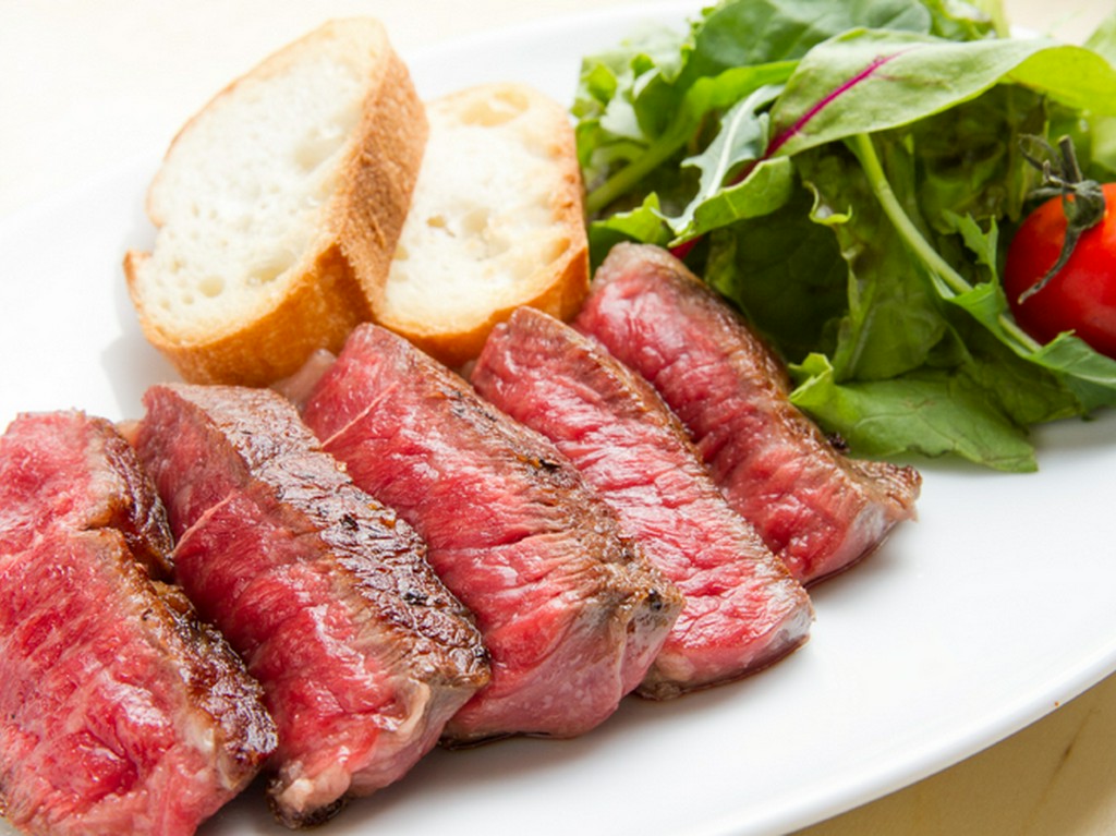 神戸牛ステーキ（100g）