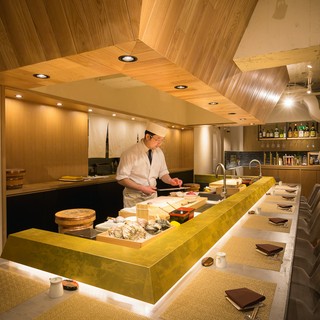 洗練のデザイン空間に完全個室あり