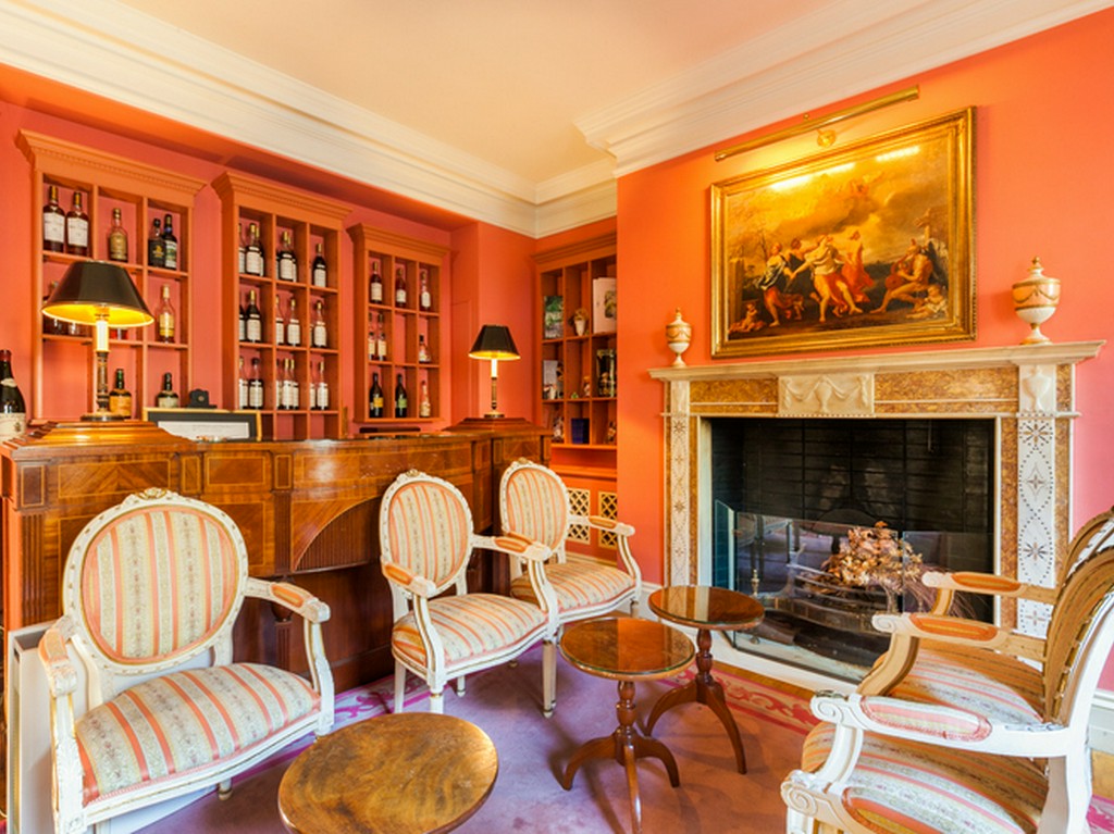 ウェイティングバーで過ごす、わずかな時間でもゲストの心を掴む