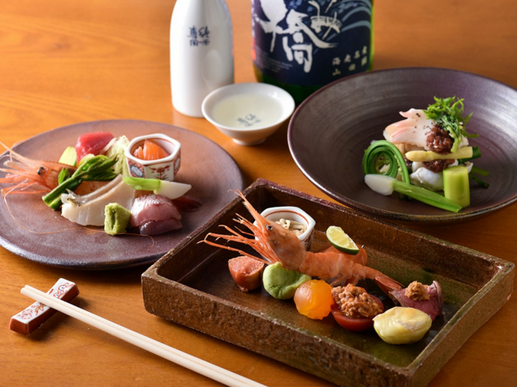 ゆっくりと楽しんでほしいと配慮し、完全予約制に