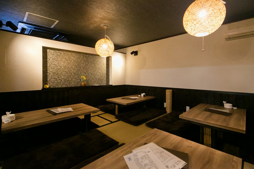 生ビール、カクテルの飲み放題と、ボリュームたっぷり料理コース