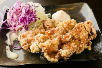 新庄の柔らかな肉質の若鶏を使った『新庄産　若鶏の山賊揚げ』