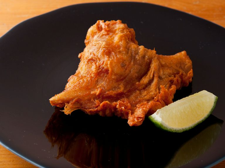 外はパリッ、なかはプルプル『フグのから揚げ』