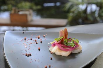 Bistro 긴