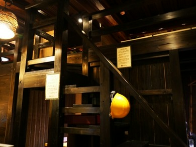 アジアの古民家というコンセプトであたたかい雰囲気！