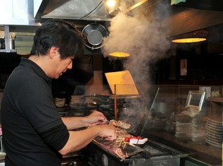 地産地“笑”をテーマに、地元産の安心安全な素材を使用