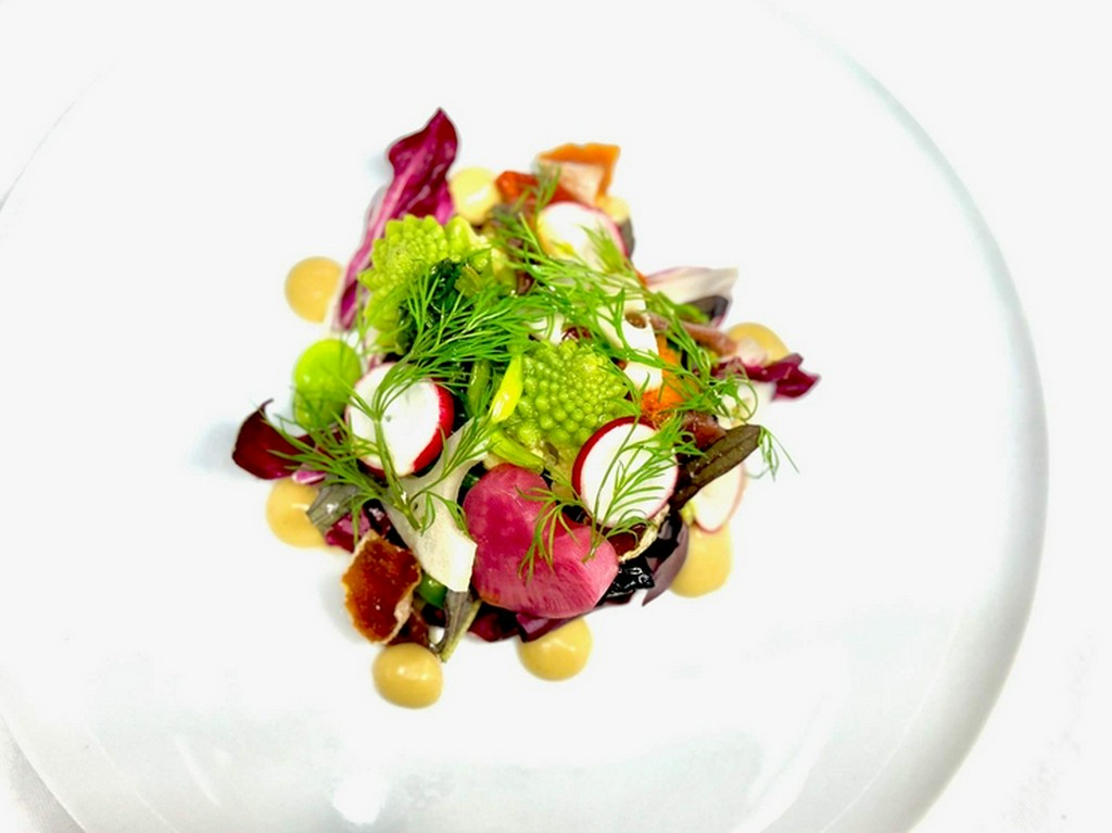 Wメイン、4皿のショートコース
Seasonal 4 course Short Lunch Menu