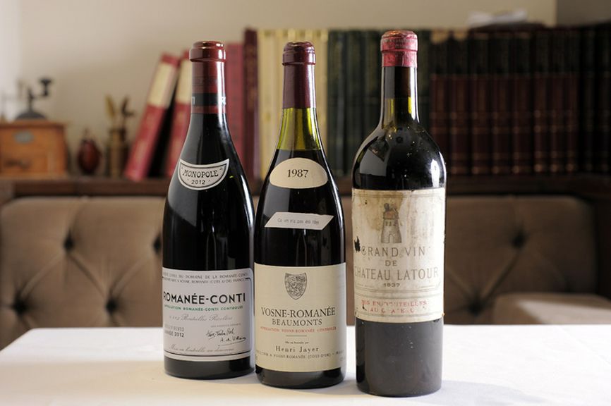 国内屈指の貯蔵数を誇る、ワインリストは必見