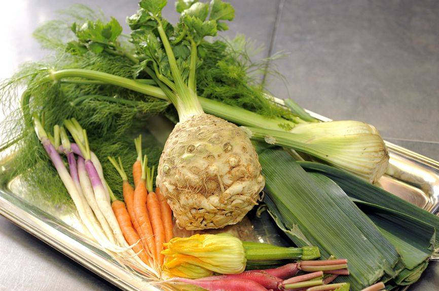 北海道の生産者とパイプをつくり届けられる新鮮野菜