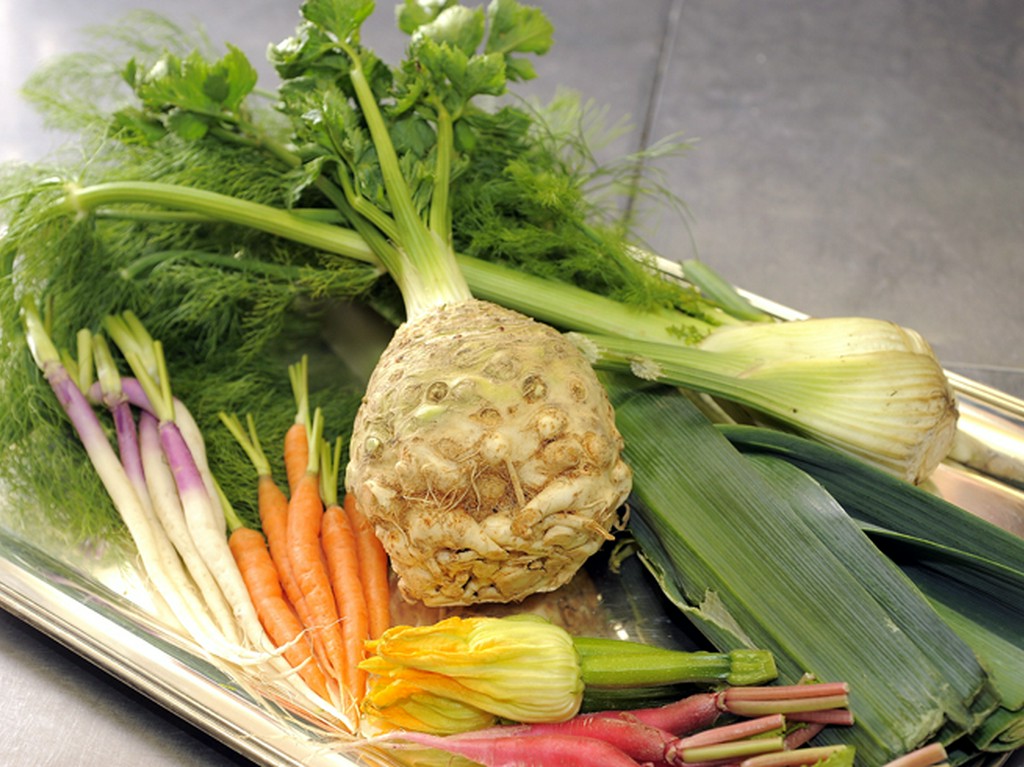北海道の生産者とパイプをつくり届けられる新鮮野菜