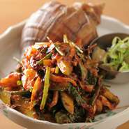 真つぶと香味野菜の辛い和え物