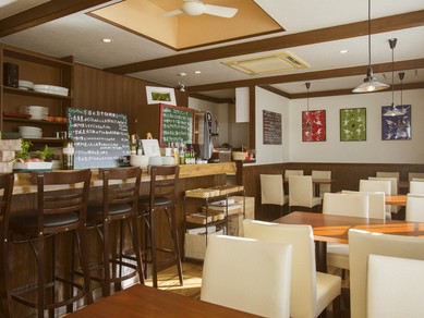 リラックスして食事を楽しむことができる、癒しの空間演出