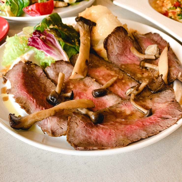 ▼Full-course meal using seasonal ingredients, 1 dish per person - 10,800 yen -