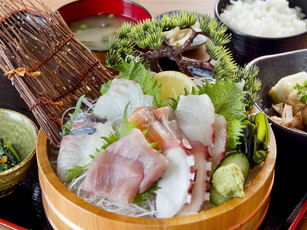 ランチメニューも愛媛を満喫　メニューも豊富でリーズナブル！