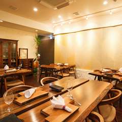 貸切での利用もできる、大人なパーティースペース