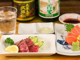 地元でとれる新鮮な魚介類や今帰牛、無農薬の野菜をたっぷりと