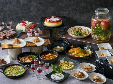 待ち焦がれた食事会　楽しいひと時を