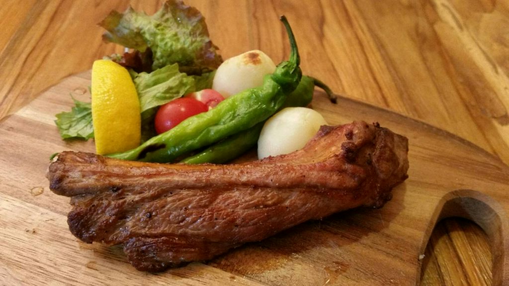 飛騨豚スペアリブオーブン焼き