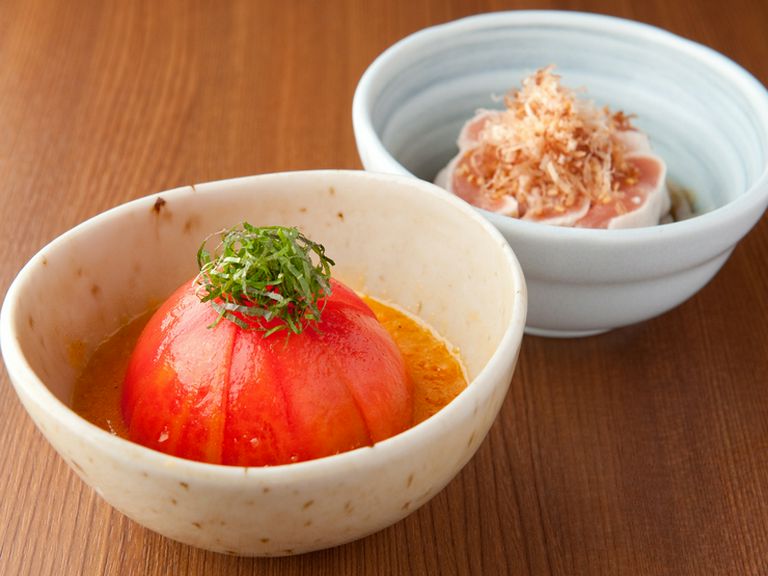 丸ごとトマトのサラダ