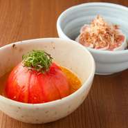 丸ごとトマトのサラダ