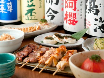 忘年会・新年会にも！
鮮度と味にこだわった焼鶏と料理をご堪能下さい。