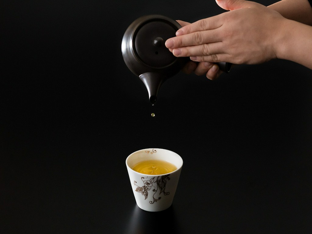 急須でお茶を淹れる体験を、気軽に味わえる